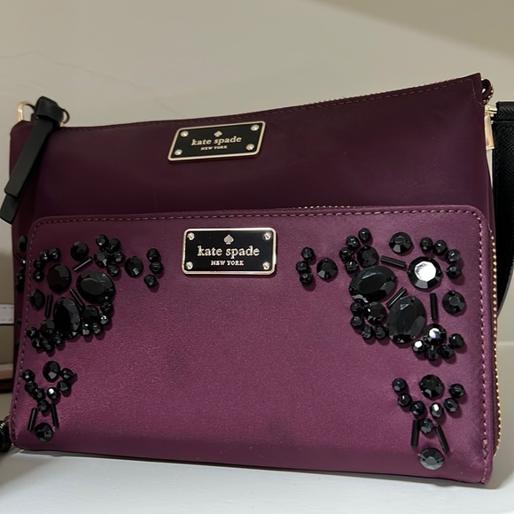 kate spade Handbags - Burgundy Kate spade crossbody